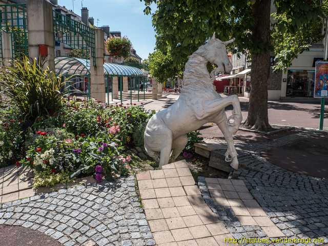 Saint-Lô /  La licorne
