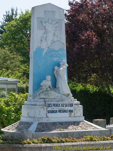 Penvern /  Monument aux péris en mer