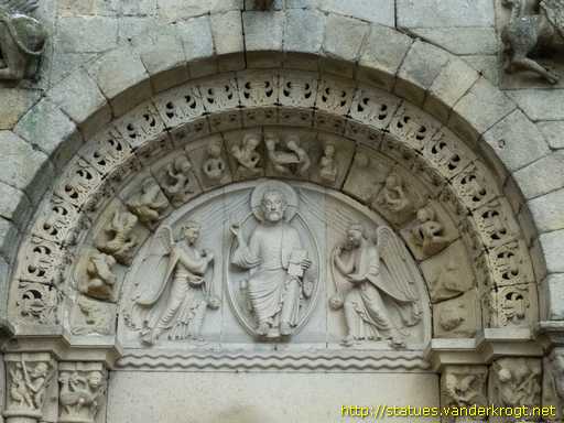Dinan /  Tympan - Christ en gloire