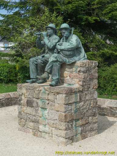 Plozévet /  Les sonneurs bretons