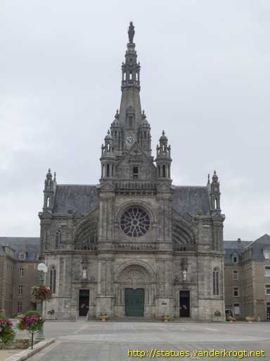 Sainte-Anne d'Auray /  Sainte Anne