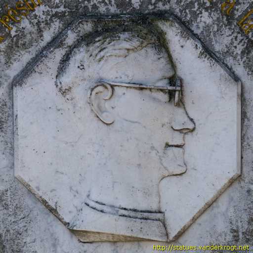 Saint-Brieuc /  Abbé Armand Vallée