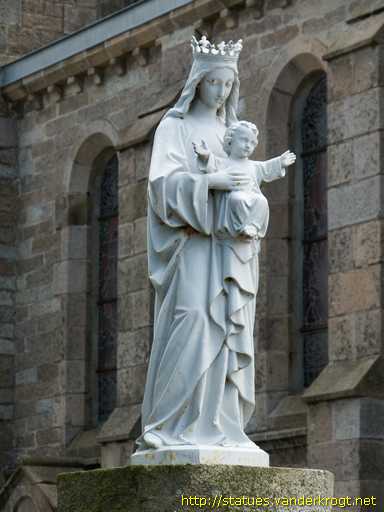 Pléneuf-Val-André /  La Vierge à l'enfant