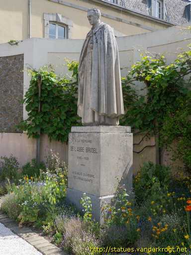 Fougères /  Abbé Louis Bridel