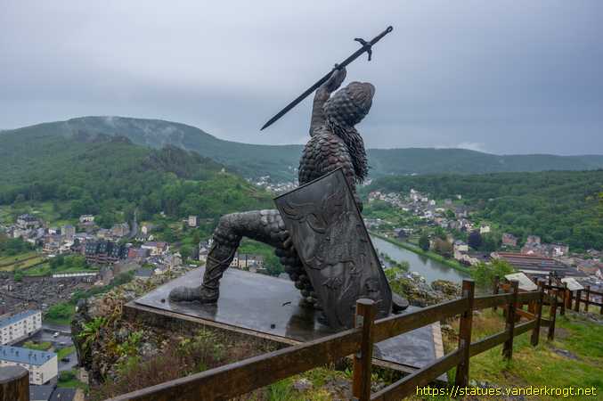 Bogny-sur-Meuse /  Le Chevalier Dardennor