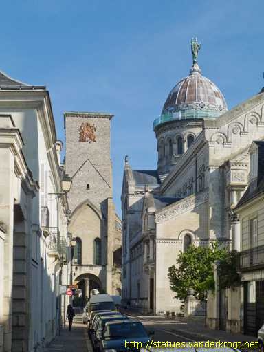 Tours /  La charité de Saint Martin de Tours