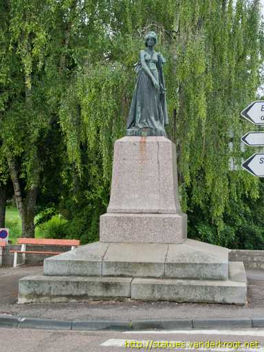Neufchâteau /  Monument aux Morts de 1870