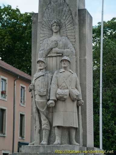 Neufchâteau /  Monument aux morts de 1914-18
