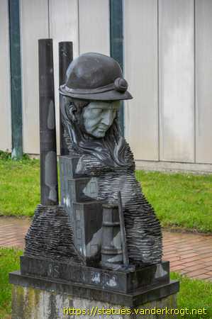 Grosbliederstroff / Monument aux Mineurs