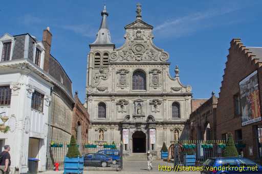 Le Cateau-Cambrésis /  La Vierge à l'enfant, St. André et St. Matthieu