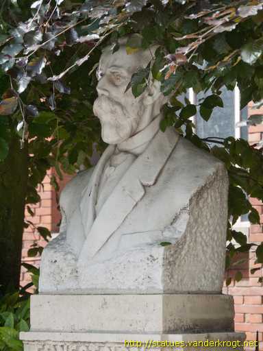 Noyon /  Ernest Nëel