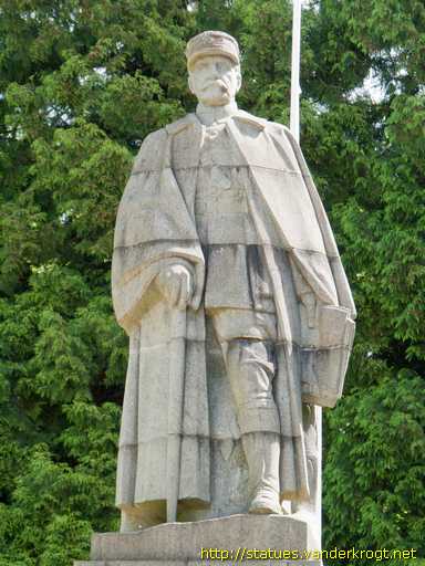 Compiègne /  Maréchal Ferdinand Foch