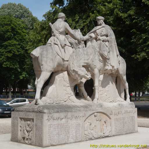 Senlis /  Monument de l'Amitié franco-marocaine