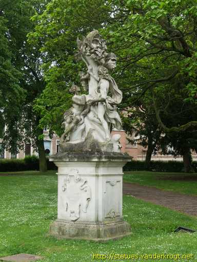 Amiens /  Angélique et Médor