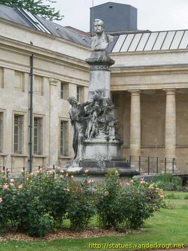 Amiens /  Frédéric Petit et La leçon de lecture