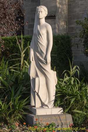 Péronne /  Marie Fouré