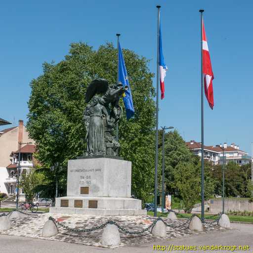 Annecy /  Monument aux Morts de 14-18