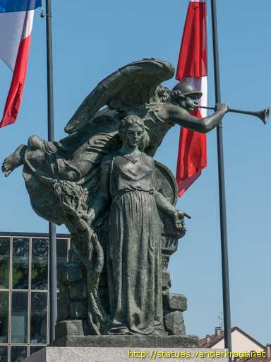 Annecy /  Monument aux Morts de 14-18