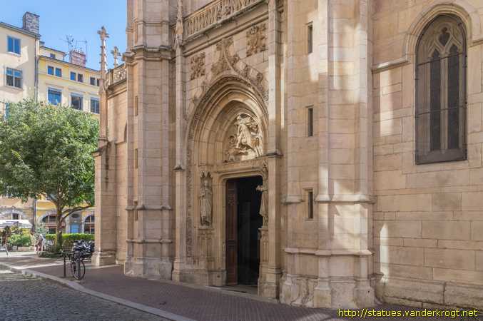 Lyon /  Saints à l'Église Saint Georges