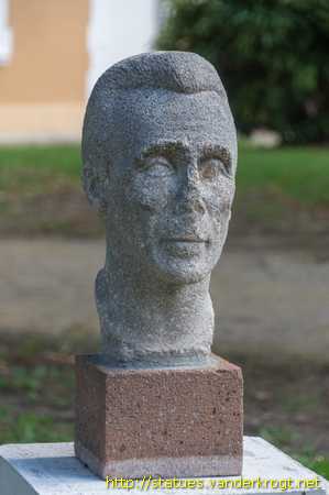 Givors /  Frédéric Joliot-Curie