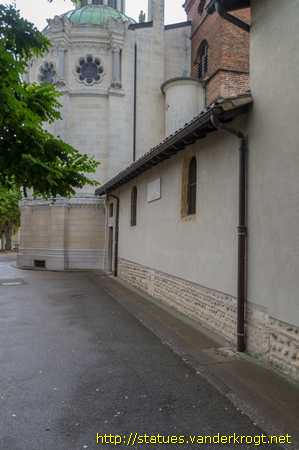Ars-sur-Formans /  Plaque Jean-Paul II et St. Jean-Marie Vianney