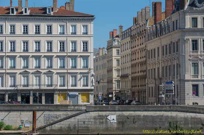 Lyon /  La Vierge de l'Apocalypse
