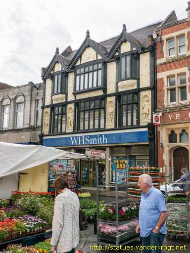 Bury St. Edmunds /  Four Kings and a Roman General