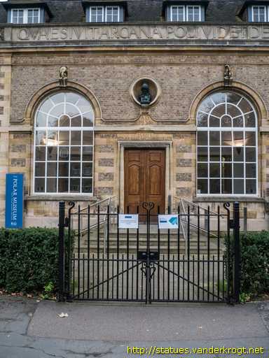 Cambridge /  Robert Falcon Scott