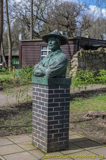 Waltham Abbey /  Robert Baden-Powell