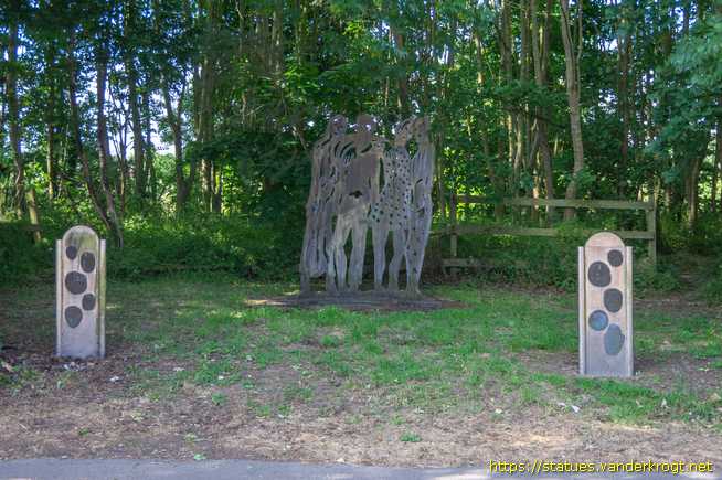 Chesterfield /  Solitary