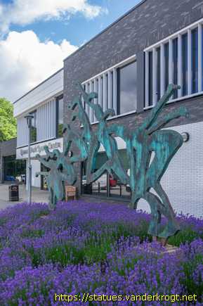 Chesterfield /  Jump