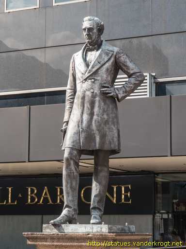 London /  Robert Stephenson