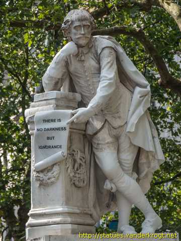 London /  William Shakespeare Fountain