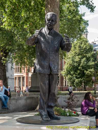 London /  Nelson Mandela