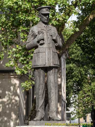 London /  Hugh Dowding