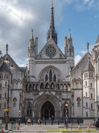 London /  Christ, King Solomon and King Alfred