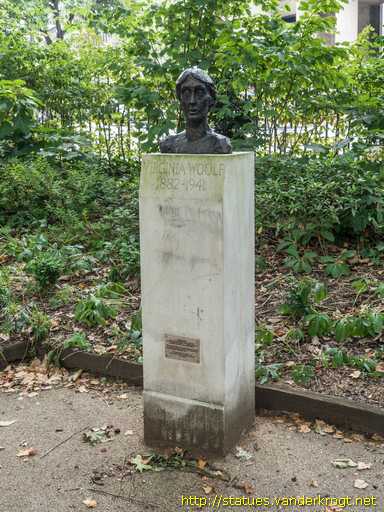 London /  Virginia Woolf