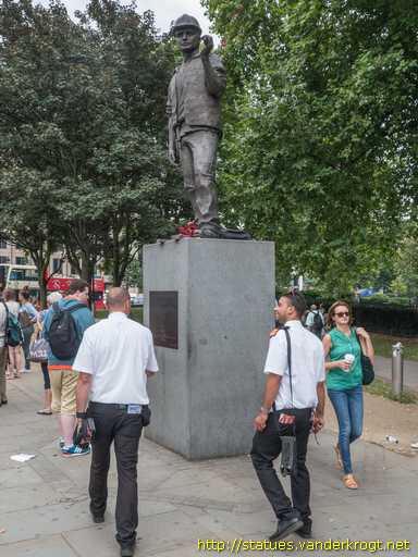London /  The Building Worker