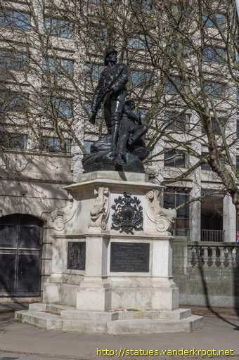 London /  Royal Marines Memorial