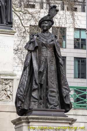 London /  Queen Elizabeth the Queen Mother