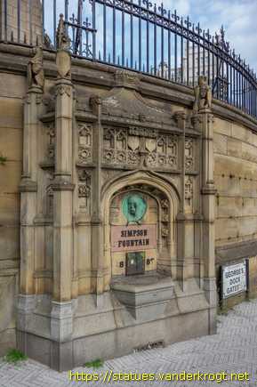 Liverpool /  Simpson Fountain