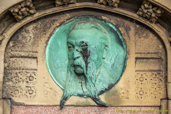 Liverpool /  Simpson Fountain