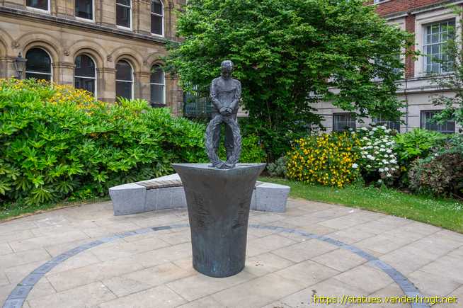 Liverpool /  MV Derbyshire Memorial