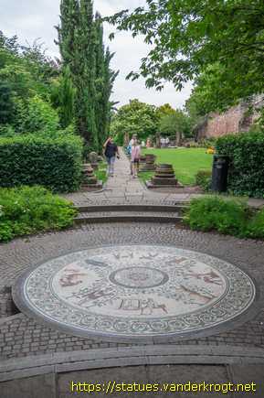 Chester /  Roman Gardens Mosaic