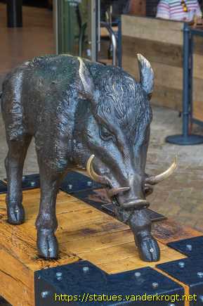 Chester /  Chester Market Boar