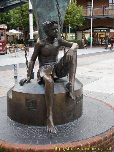 Portsmouth /  Jubilee Sculpture 2002