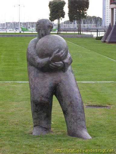 Portsmouth /  Man and Globe