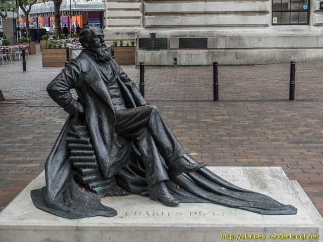 Portsmouth /  Charles Dickens