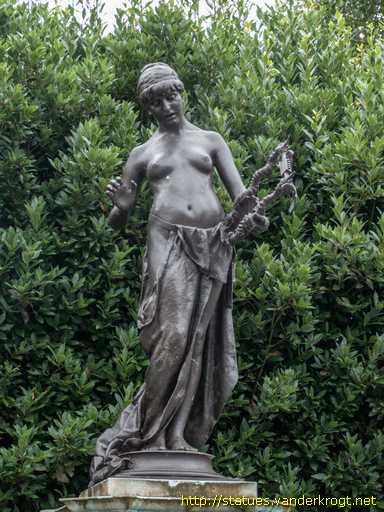 Canterbury /  Christopher Marlowe Memorial