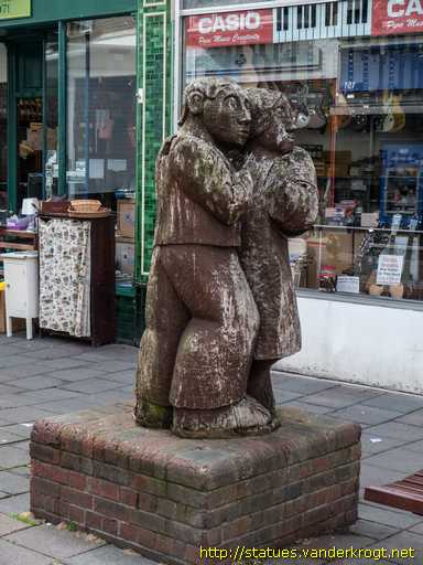 Herne Bay / Dancing Couple